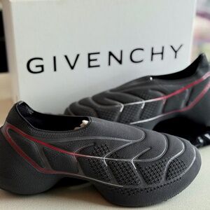 GIVENCHY TK-360 PLUS SNEAKERS BRAND NEW SNEAKERS